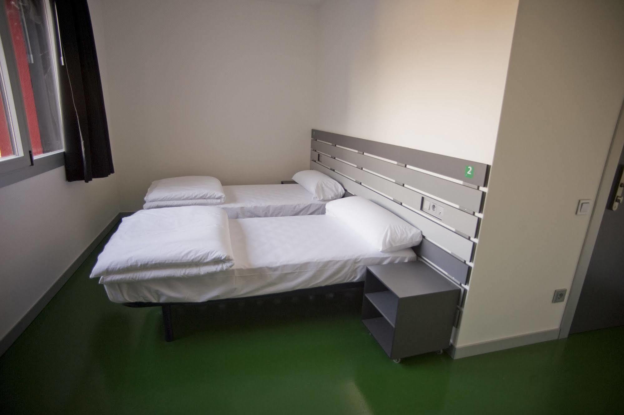 Bbk Bilbao Good Hostel Екстериор снимка