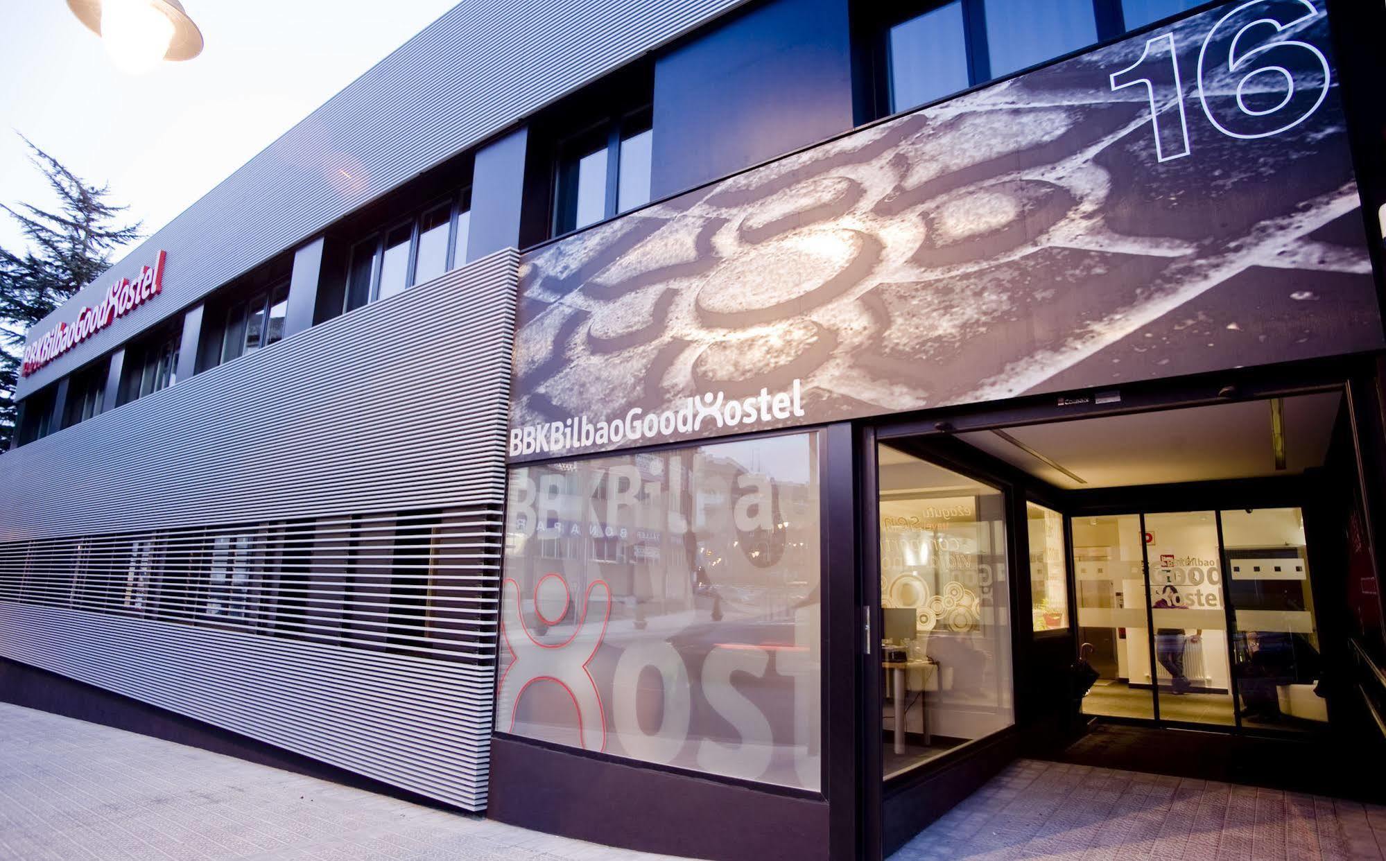 Bbk Bilbao Good Hostel Екстериор снимка